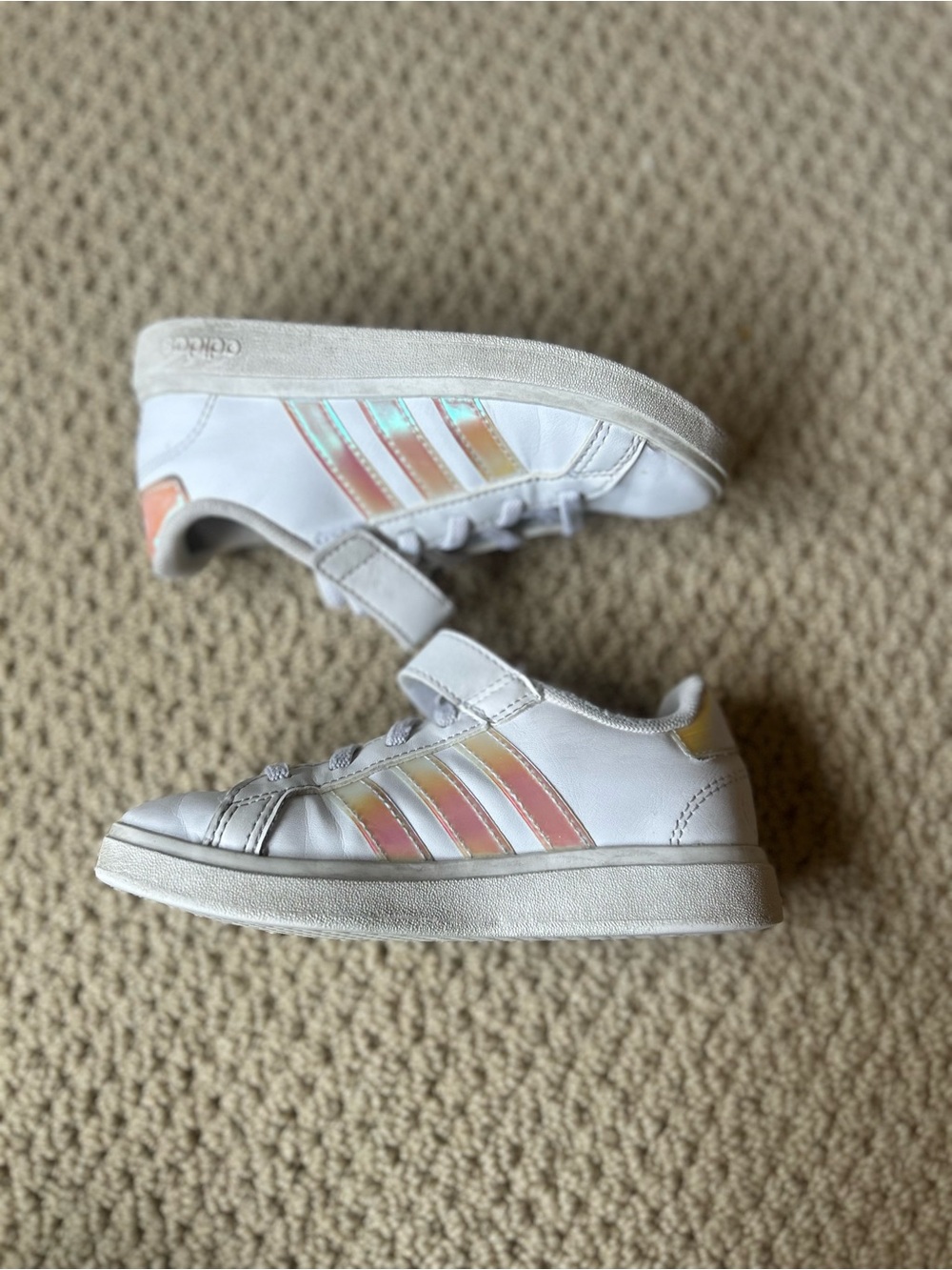 Kids White Adidas Sneakers Size 11K